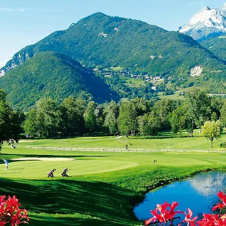 Le Paradis Du Golf Apartment
